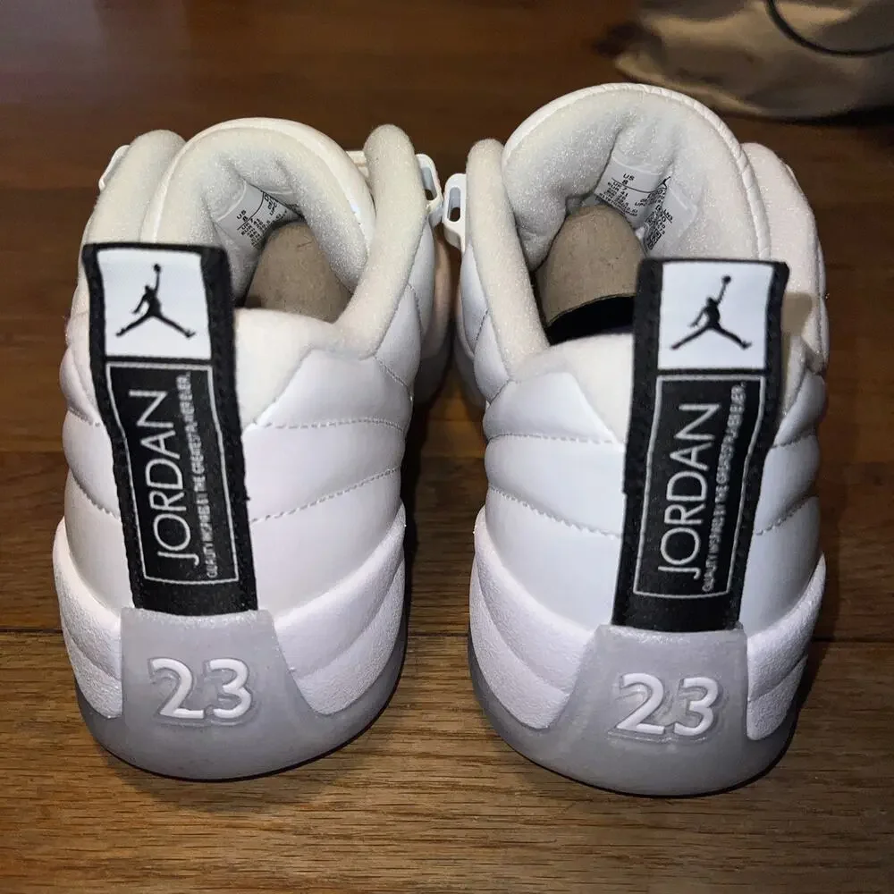 Nike hi shoes
